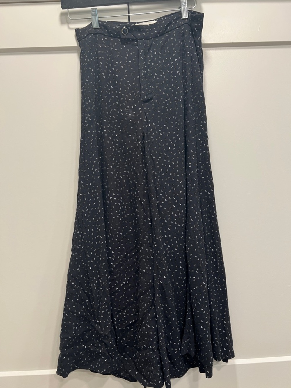 Anthropologie Black Maxi wide leg crop pants with White Micro Floral Print size